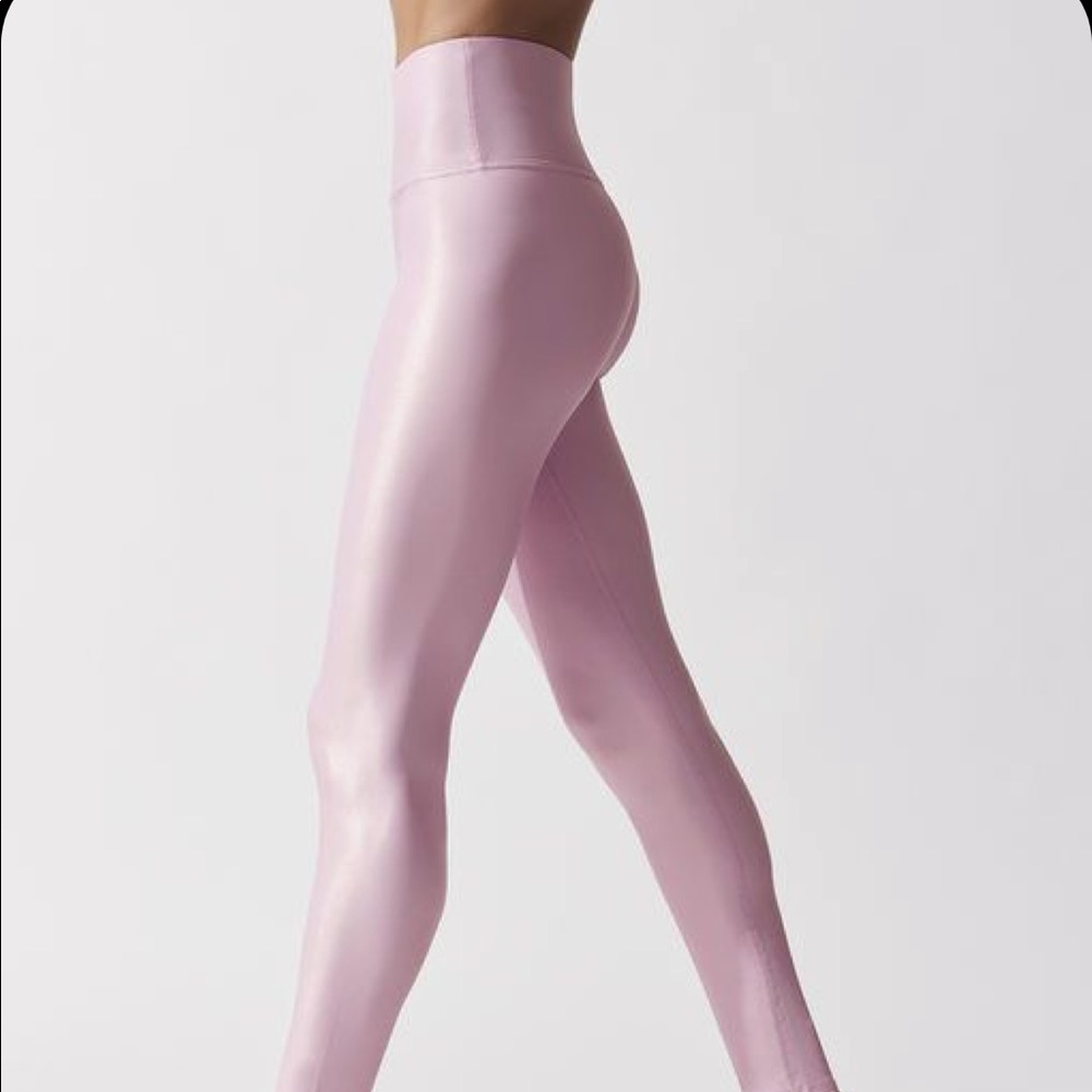 Light pink takara leggings